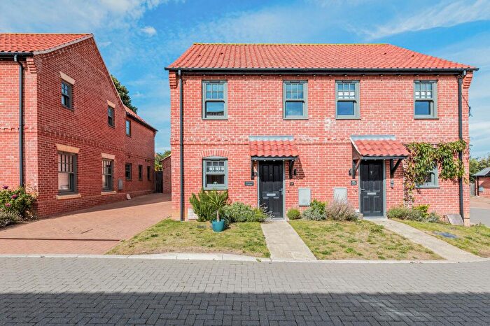 2 Bedroom Semi-Detached House For Sale In Charming Coastal Property In Mundesley, NR11
