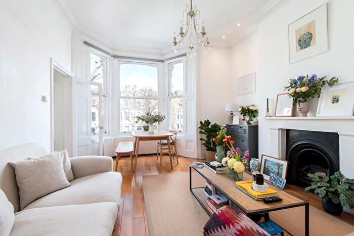 2 Bedroom Flat To Rent In Sutherland Avenue, Maida Vale, W9