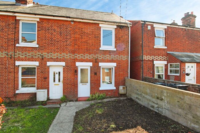 2 Bedroom End Terrace House For Sale In Colchester Road, Manningtree, CO11