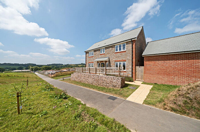 4 Bedroom Detached House For Sale In Honeysuckle Lane, Winkleigh, Devon, EX19