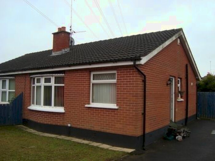 2 Bedroom Bungalow To Rent In Upper Malvern Road, Belfast, BT8