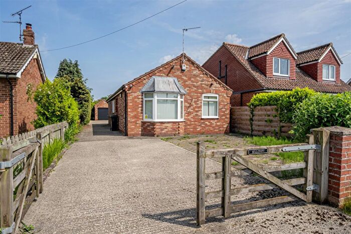 3 Bedroom Bungalow To Rent In Sutton Road, Wigginton, York, YO32