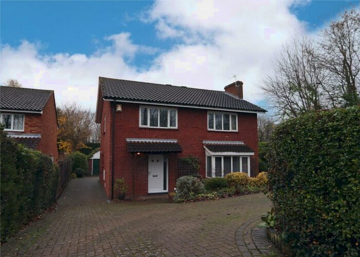 Houses for sale in Secklow Gate, Milton Keynes