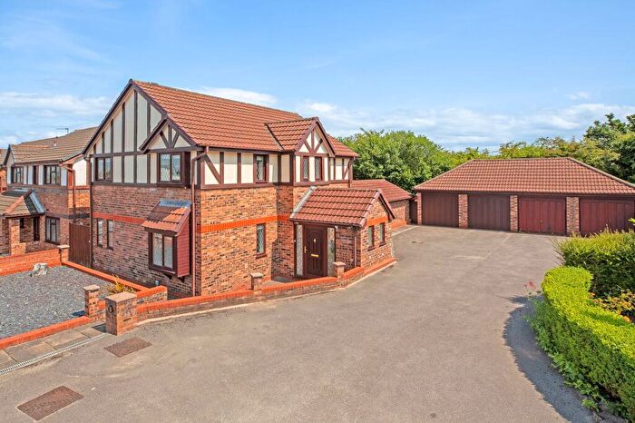 4 Bedroom Detached House For Sale In Pippins Close, Shotton, CH5