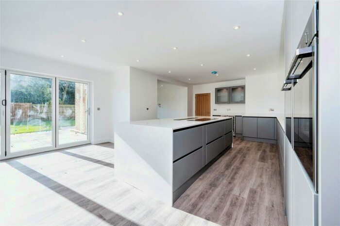 5 Bedroom Detached House For Sale In Church Street, Clifton, Shefford, Bedfordshire, SG17