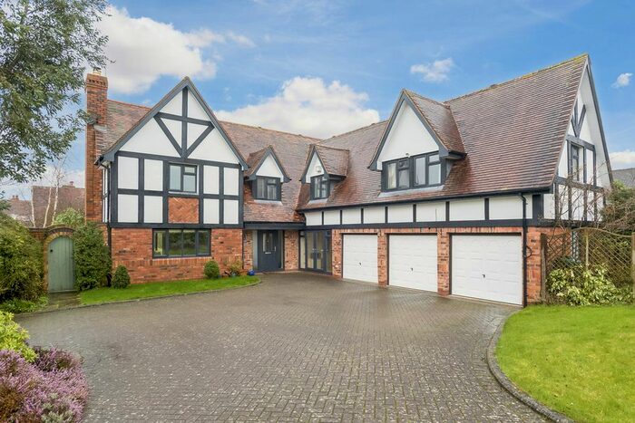5 Bedroom Detached House For Sale In Dorrells Orchard, Pershore, Worcestershire, WR10