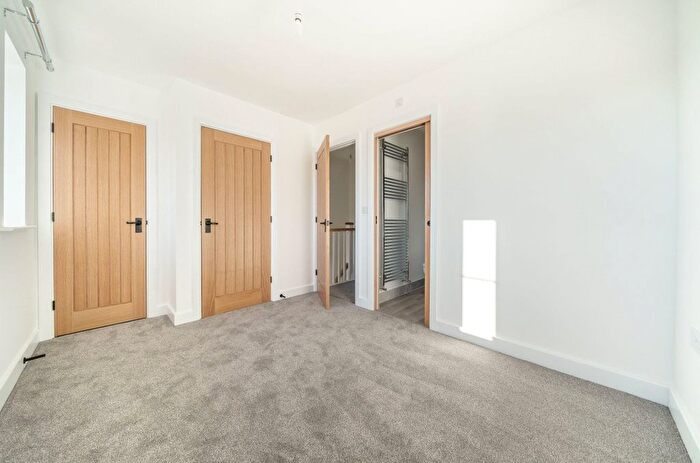 2 Bedroom End Of Terrace House To Rent In Prospect Place, Prospect Road, Alresford, Hampshire, SO24