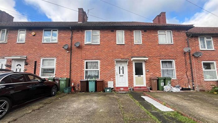 3 Bedroom Terraced House To Rent In Titchfield Road, Carshalton, SM5