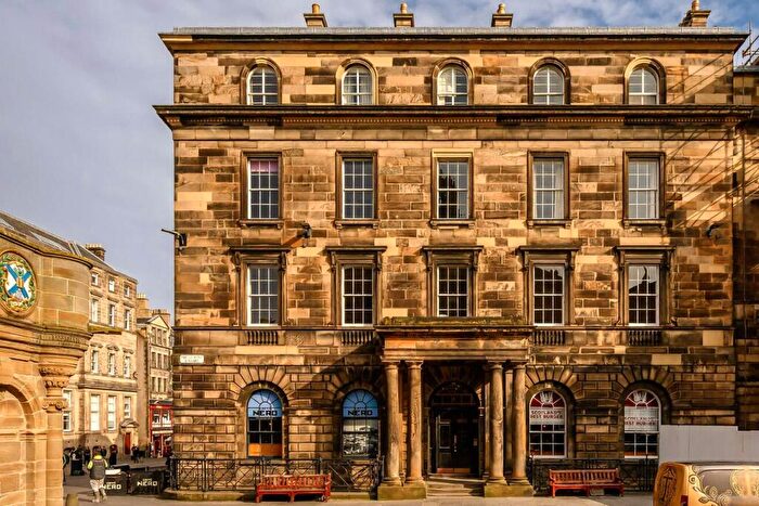 2 Bedroom Apartment For Sale In Parliament Square, Edinburgh, Midlothian, EH1