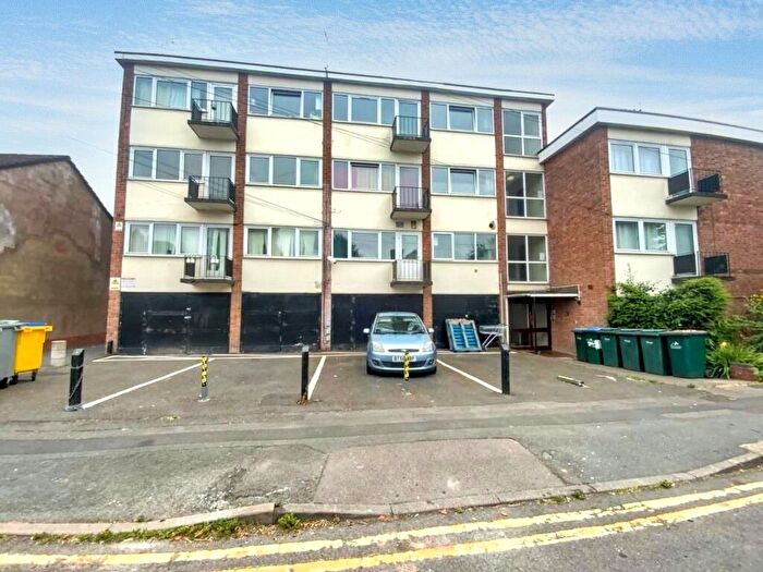1 Bedroom Flat For Sale In Loudon Avenue, Coventry, CV6