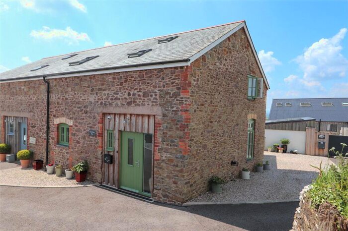 3 Bedroom Barn Conversion For Sale In Winkleigh, Devon, EX19