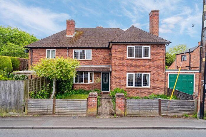 3 Bedroom Semi-Detached House To Rent In Central Marlow, SL7