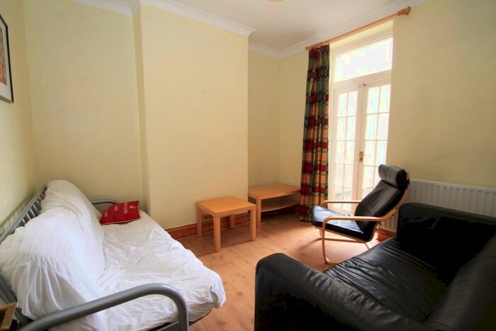 4 Bedroom Terraced House To Rent In Letty Street, Cardiff(City), CF24