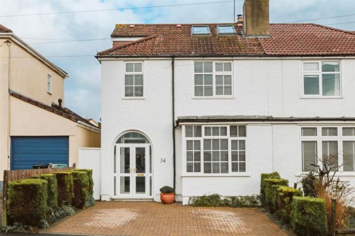 4 Bedroom Semi Detached House For Sale In Metford Road | Redland, BS6