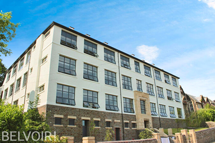 1 Bedroom Flat To Rent In Tyfica Road, Graigwen, Pontypridd, CF37