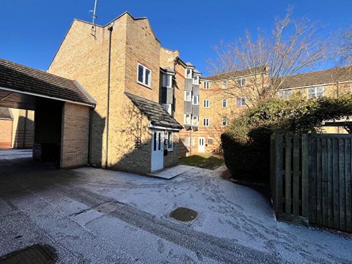 2 Bedroom Flat To Rent In Parkinson Drive, Chelmsford, CM1