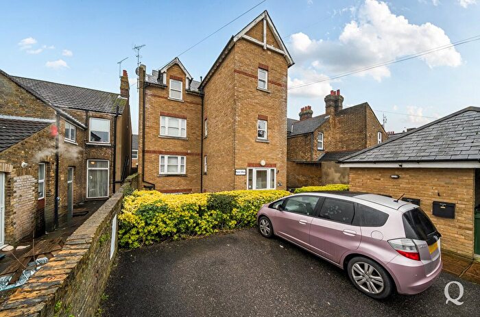1 Bedroom Flat For Sale In Unity Street, Sittingbourne, Kent, ME10