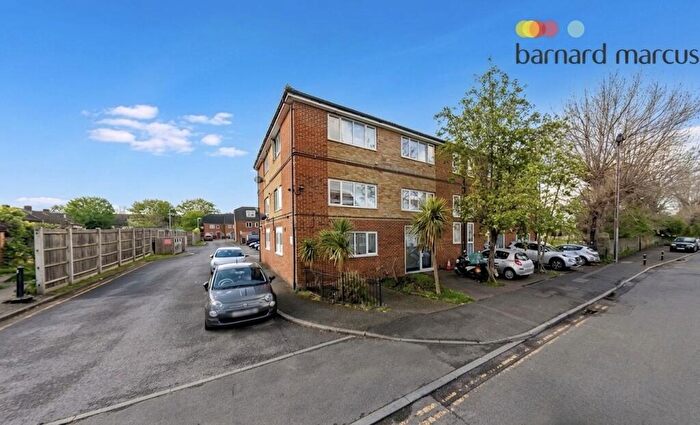 1 Bedroom Duplex To Rent In Miles Road, Mitcham, CR4