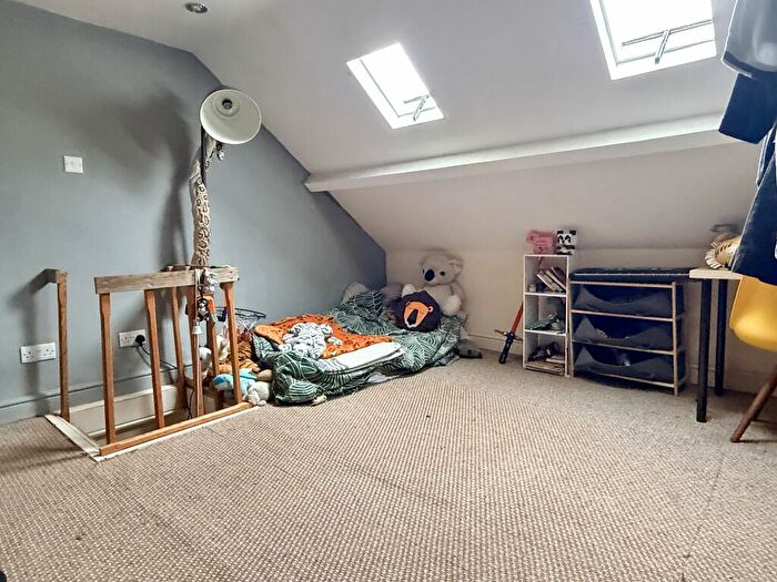 2 Bedroom Terraced House For Sale In Charter Street, Chatham, ME4