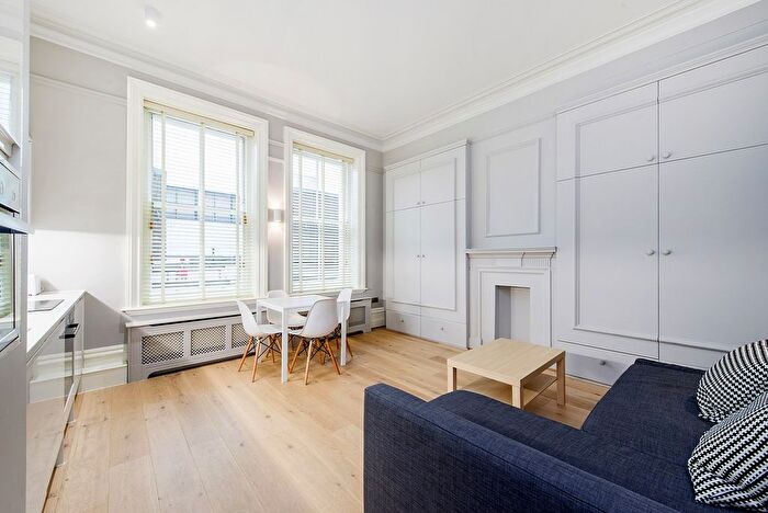1 Bedroom Flat To Rent In Bank Chambers, Jermyn Street, St James`S, London, SW1Y