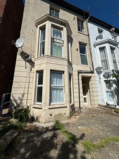 1 Bedroom Flat To Rent In Vicarage Park, Plumstead, SE18