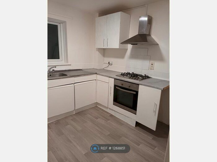 1 Bedroom Flat To Rent In Walthamstow, London, E17