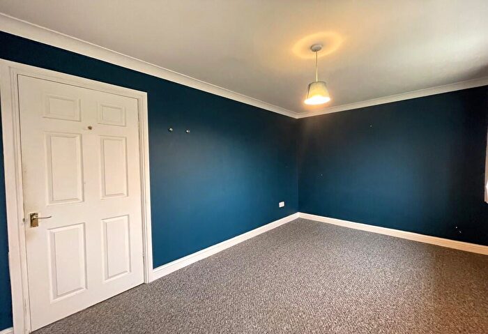 2 Bedroom Apartment To Rent In Drakes Court, Birmingham, West Midlands, B23
