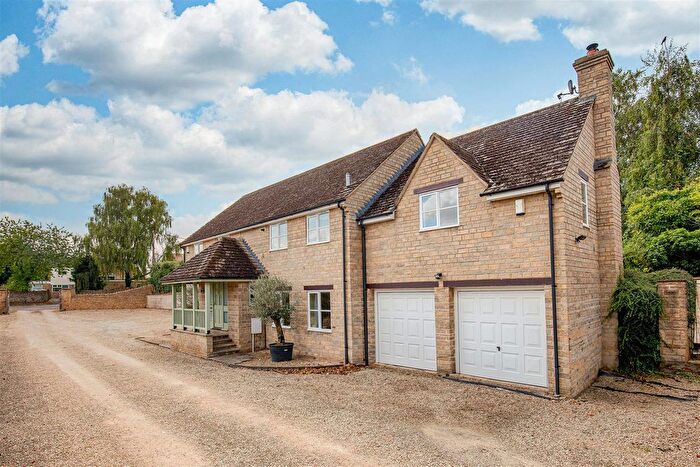 5 Bedroom Detached House For Sale In Swan Lane, Long Hanborough, Witney, OX29