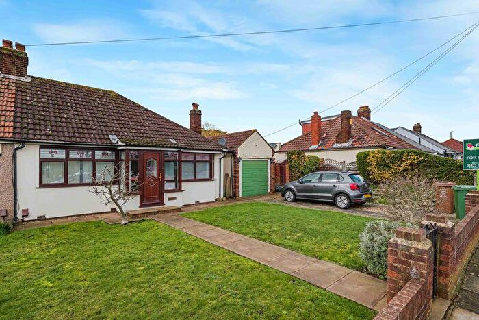 2 Bedroom Semi-Detached Bungalow For Sale In Westbourne Road, Bexleyheath, DA7