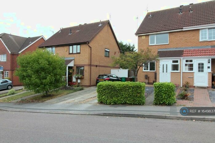2 Bedroom Semi-Detached House To Rent In Lindum Road, Nottingham, NG6