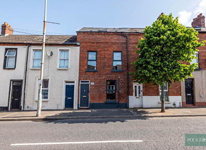 3 Bedroom Terrace House For Sale In Woodstock Road, Belfast, BT6