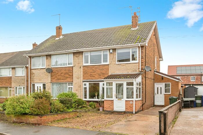 3 Bedroom Semi-Detached House For Sale In Grange Avenue, Hatfield, Doncaster, DN7