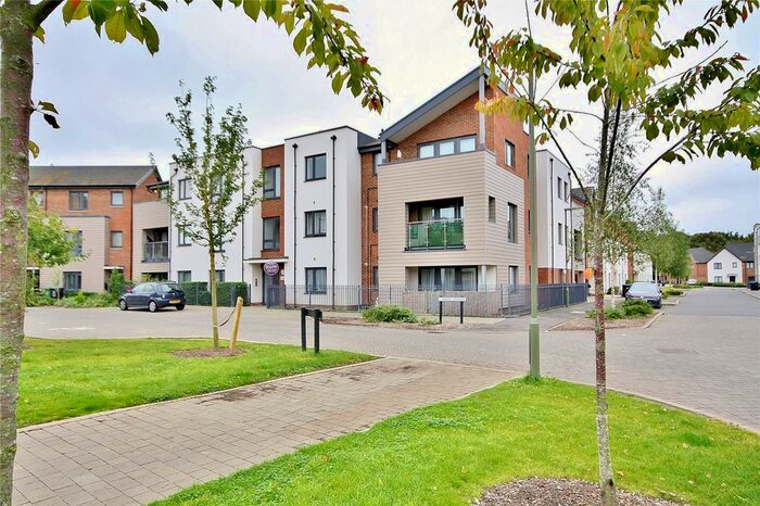 2 Bedroom Flat To Rent In Reed Street, Westfield, Woking, Surrey, GU22