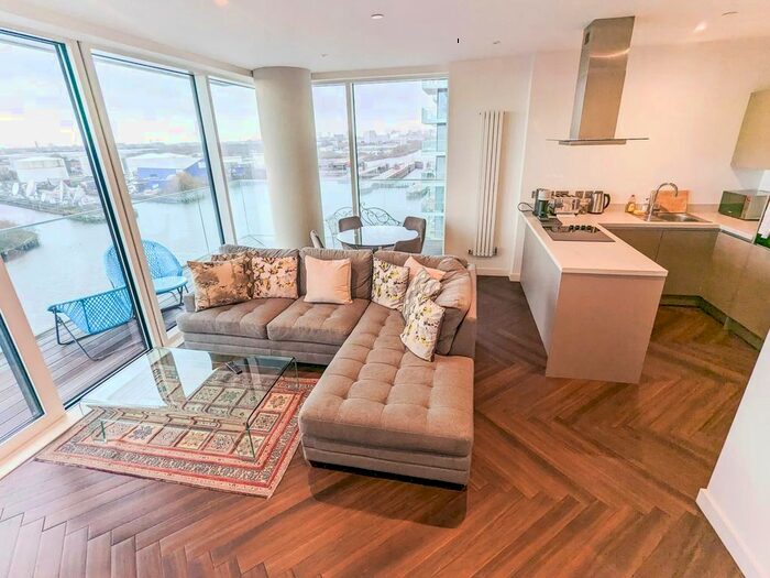 2 Bedroom Flat For Sale In Lightbox, Salford, M50