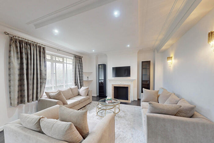 2 Bedroom Apartment To Rent In Viceroy Court, Prince Albert Road, St John's Wood, London, NW8