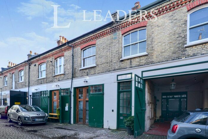 3 Bedroom Flat To Rent In Cambridge Grove, Hove, BN3
