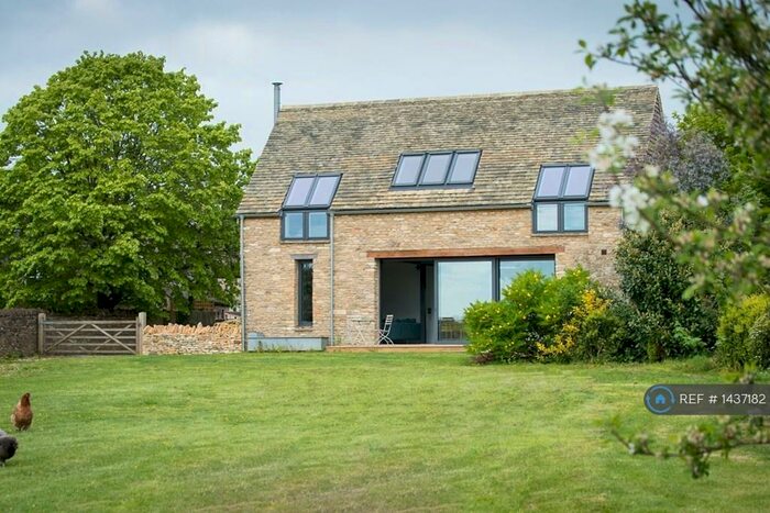 2 Bedroom Detached House To Rent In The Field Barn, Witney, OX29