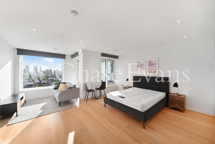 Studio To Rent In Deacon Street, Elephant Amp; Castle, London, SE17