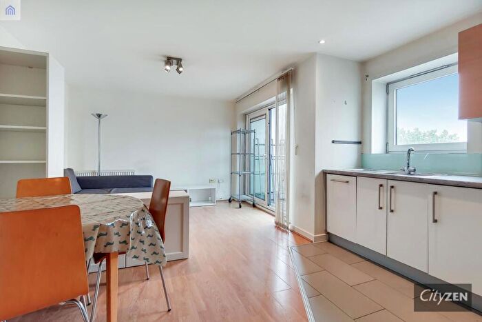 1 Bedroom Flat To Rent In Tequila Wharf, Limehouse, E14