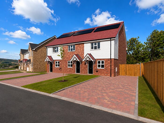 2 Bedroom End Of Terrace House To Rent In Edward Way, Polegate, East Sussex, BN26