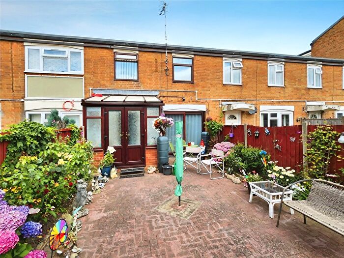 2 Bedroom Terraced House For Sale In Abbey Street, Nuneaton, Warwickshire, CV11
