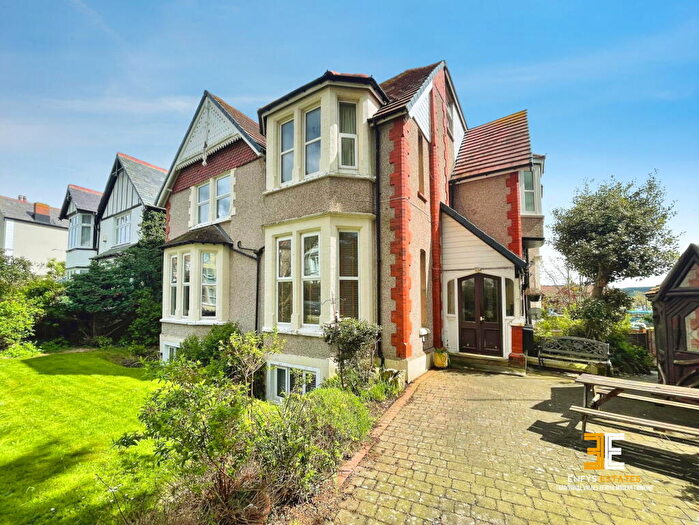 1 Bedroom Flat For Sale In Abbey Road, Llandudno, LL30