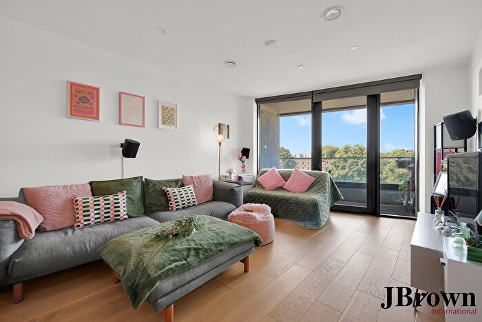 1 Bedroom Flat For Sale In Kingsland High Street, Dalston, E8