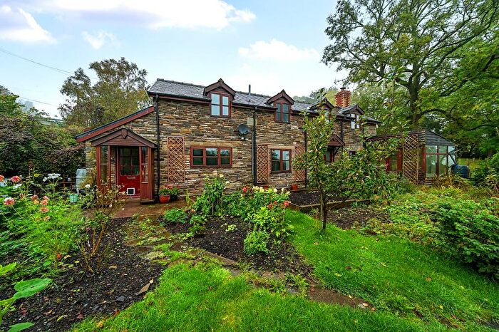2 Bedroom Cottage For Sale In New Radnor, Powys, LD8
