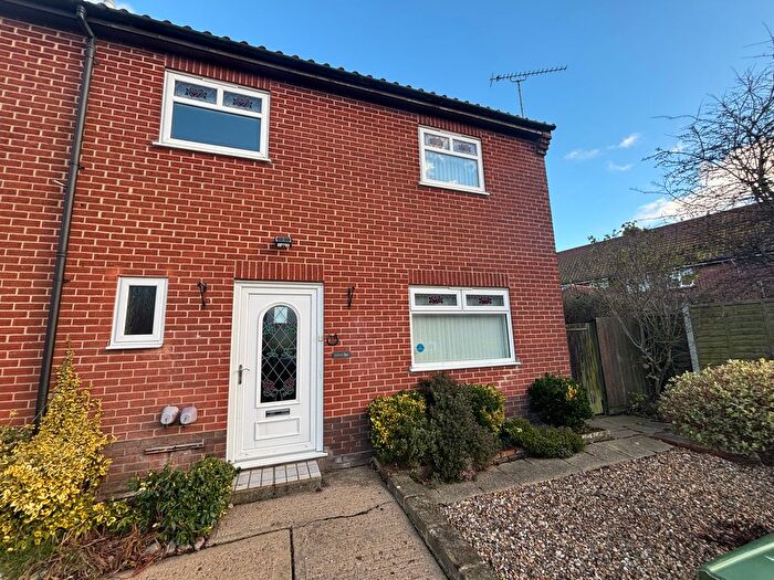 3 Bedroom Property To Rent In Cowper Close, Mundesley, Norwich, NR11