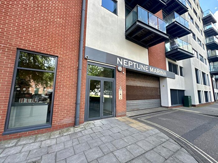 2 Bedroom Apartment For Sale In Coprolite Street, Ipswich, IP3