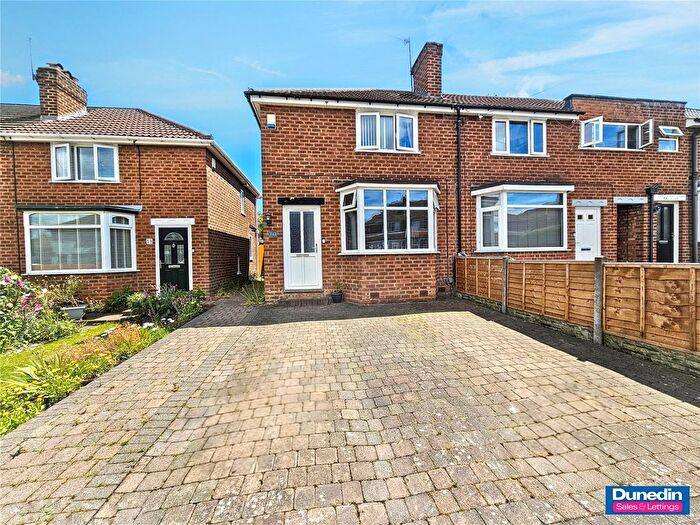 2 Bedroom End Terrace House For Sale In Wolverton Road, Rednal, Birmingham, B45