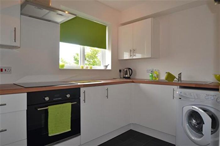 1 Bedroom Apartment To Rent In Regis Court, Mitcham, CR4