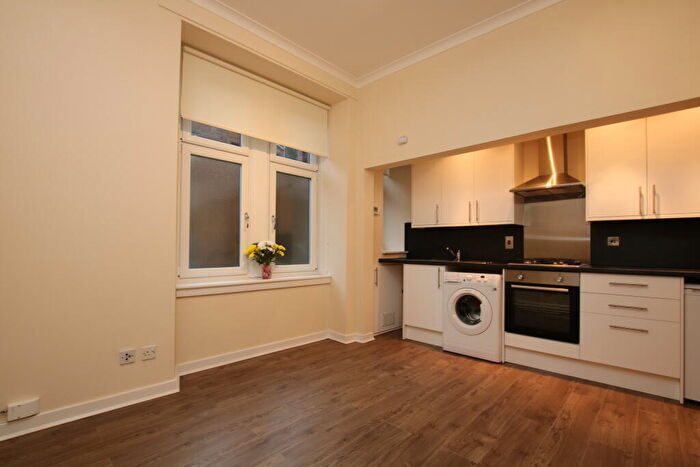 1 Bedroom Flat To Rent In Amisfield Street, North Kelvinside, G20