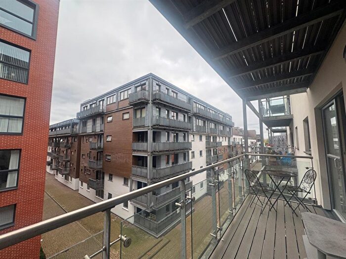 1 Bedroom Flat To Rent In Albion Works, Block E, Pollard Street, M4